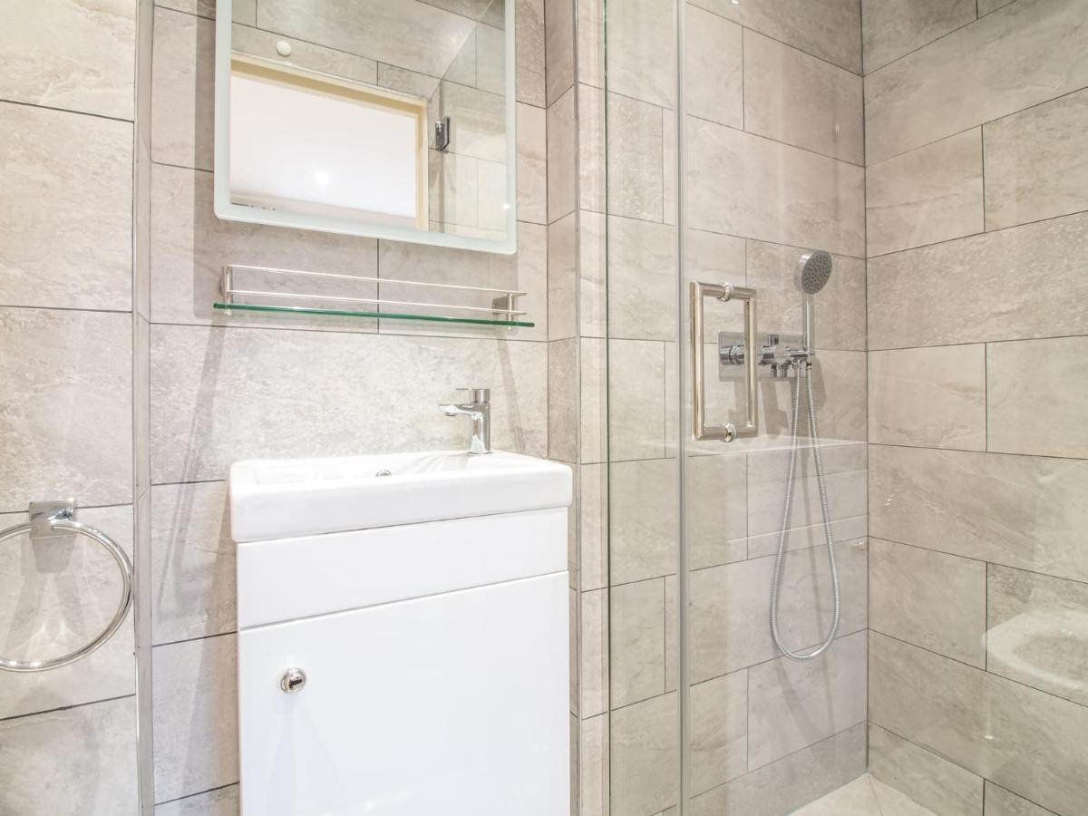 אדינבורו Luxury Royal Mile Apartment By The Castle - Sleeps 4 מראה חיצוני תמונה