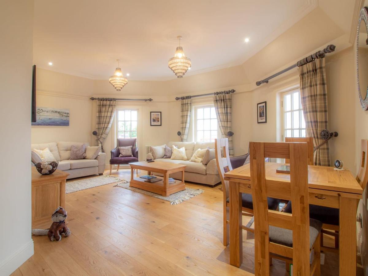 אדינבורו Luxury Royal Mile Apartment By The Castle - Sleeps 4 מראה חיצוני תמונה