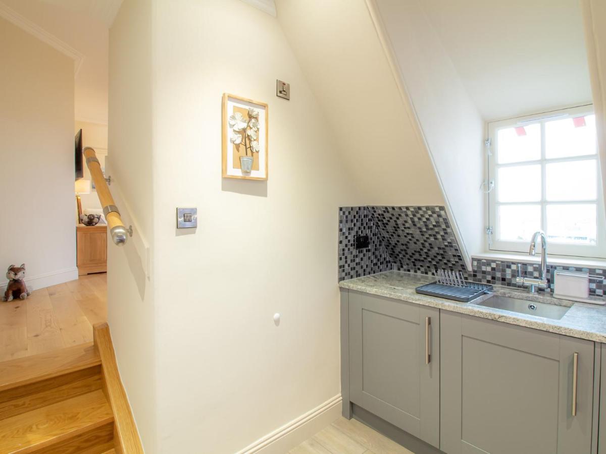 אדינבורו Luxury Royal Mile Apartment By The Castle - Sleeps 4 מראה חיצוני תמונה